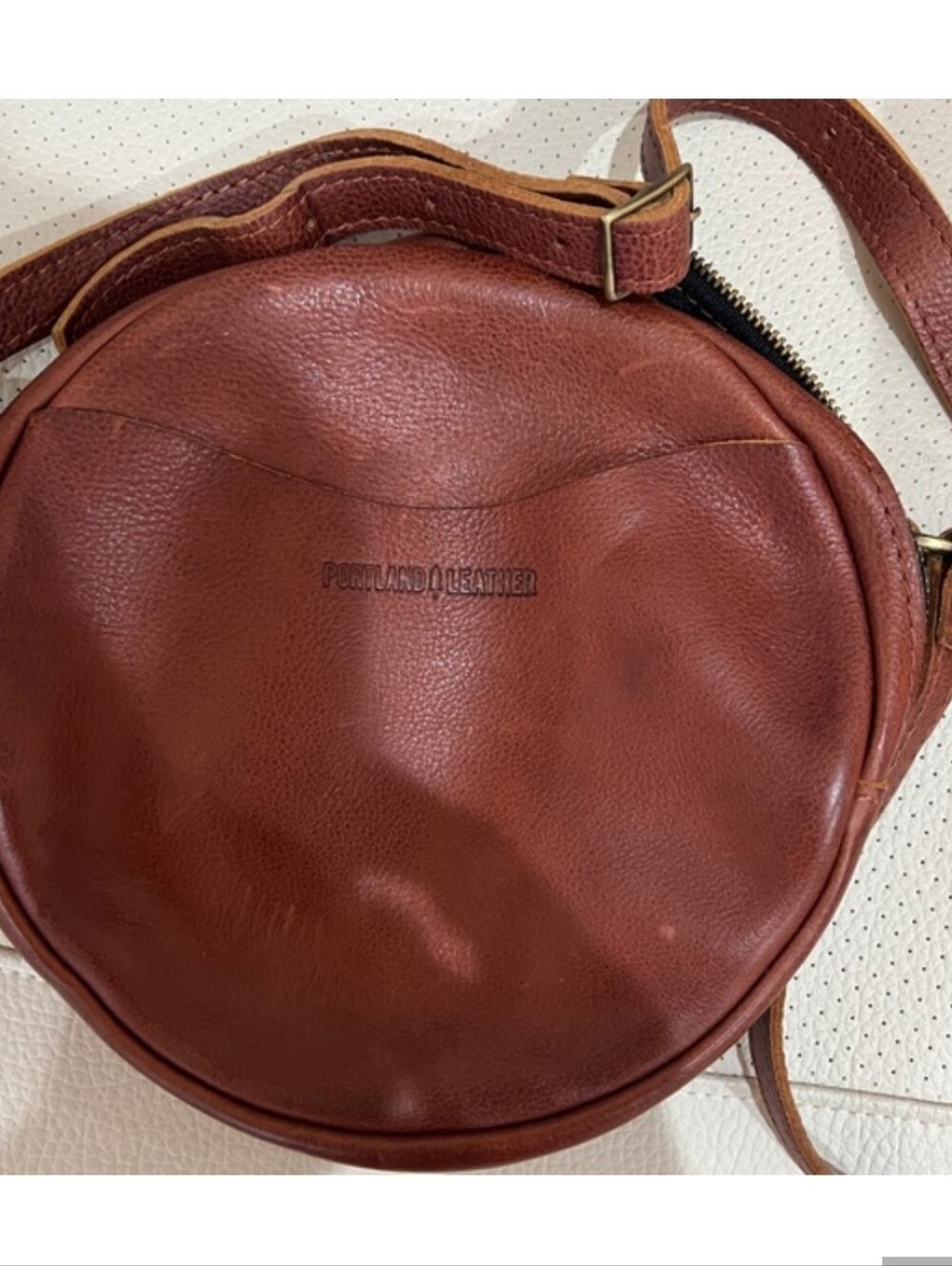 Portland leather crossbody and wallet - Picture 2 of 13